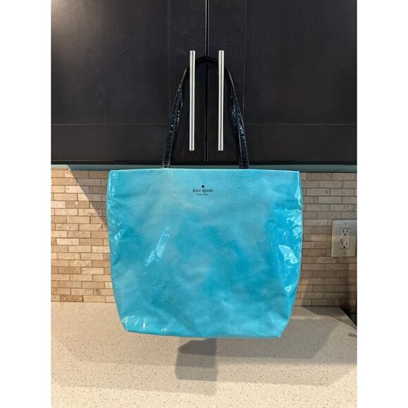 Kate Spade New YorkMagazine Print Tote - Picture 2 of 3